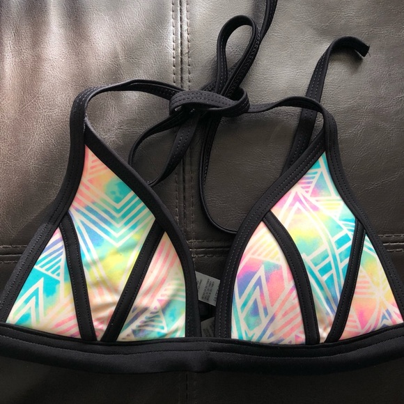 PINK triangle bikini top. Size XS (aa-b). - Picture 1 of 3